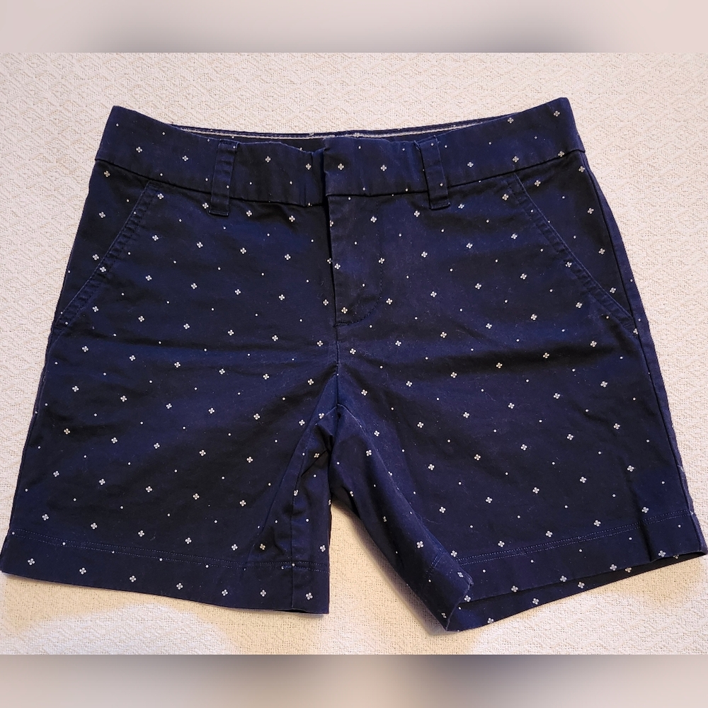 TOMMY HILFIGER 6" Bermuda | Chino Blue/White Cotton Shorts. Women's Size 00.
